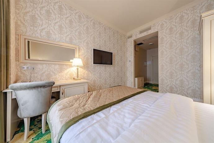 Imagen de la habitación del Hotel Armega. Foto 13