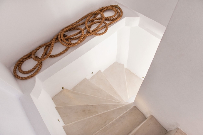 Imagen de los interiores del Hotel Armeni Village Rooms and Suites. Foto 15