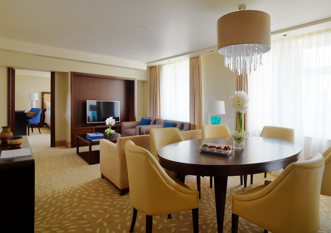Imagen de los interiores del Hotel Armenia Marriott Yerevan. Foto 11