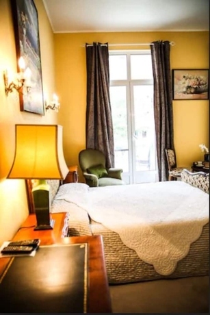 Imagen de la habitación del Hotel Armenonville. Foto 8