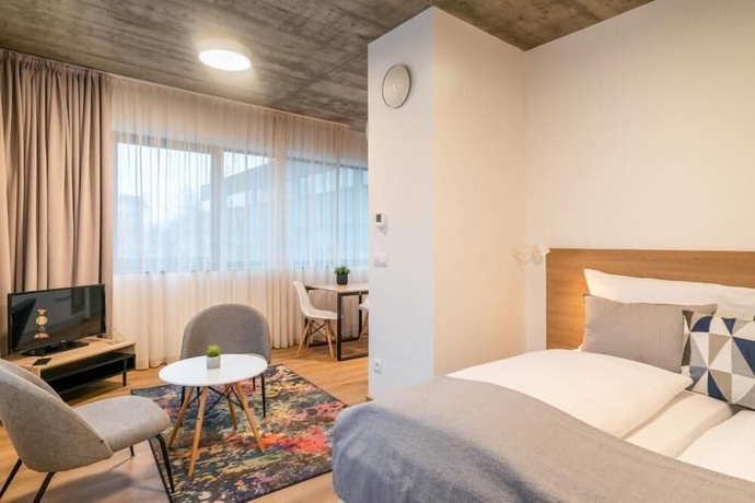 Imagen de la habitación del Hotel Armex LiveCentrum. Foto 7