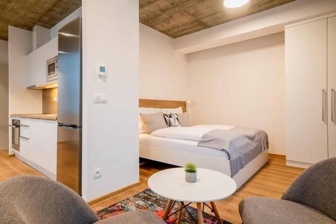 Imagen de la habitación del Hotel Armex LiveCentrum. Foto 12