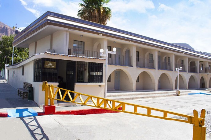 Imagen de los interiores del Hotel Armida Express. Foto 12