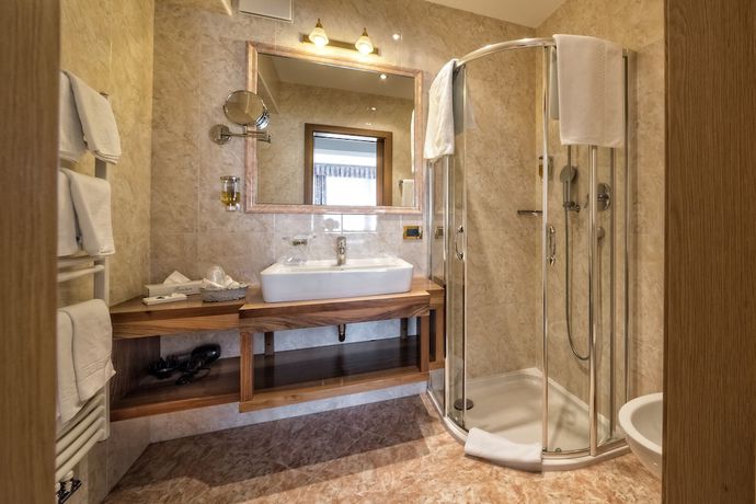 Imagen de la habitación del Hotel Armin. Foto 9