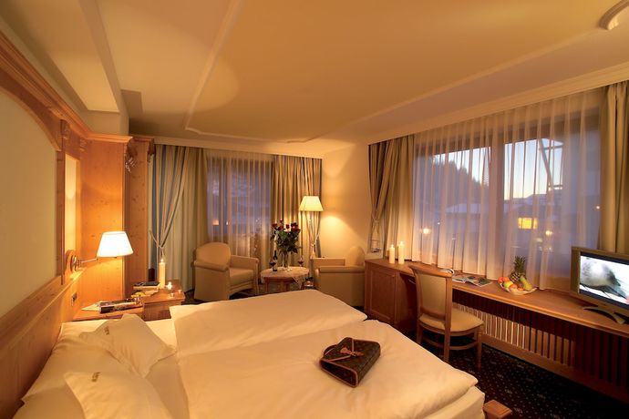 Imagen de la habitación del Hotel Armin. Foto 17