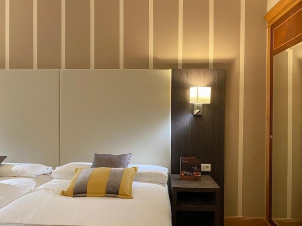 Imagen de la habitación del Hotel Armiñe. Foto 7