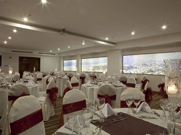 Imagen de los interiores del Hotel Armis. Foto 14