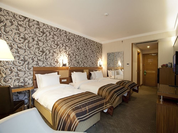 Imagen de la habitación del Hotel Armis. Foto 9