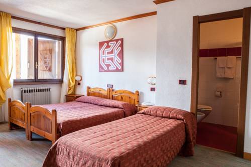 Imagen de la habitación del Hotel Armon Greenblu & Wellness. Foto 1