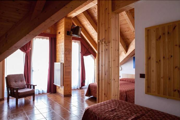 Imagen de la habitación del Hotel Armon Greenblu and Wellness. Foto 6