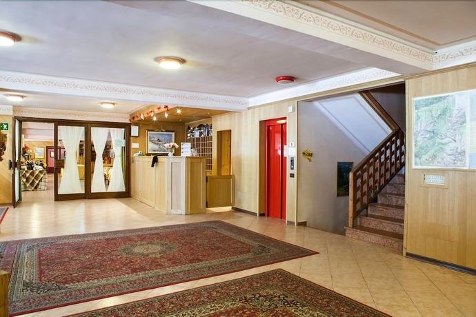 Imagen de los interiores del Hotel Armon Greenblu and Wellness. Foto 17