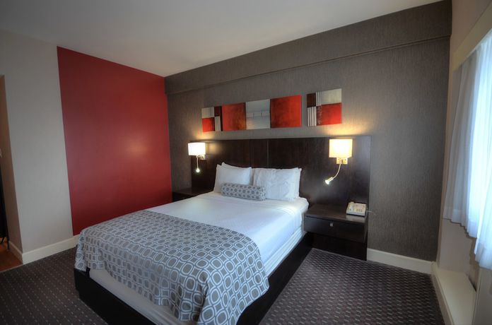 Imagen de la habitación del Hotel Armon Plaza Montreal Airpt, Trademark Collection By Wyndham. Foto 12