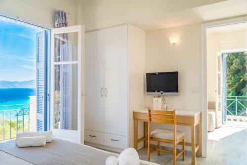 Imagen de la habitación del Hotel Armonia Bay. Foto 9