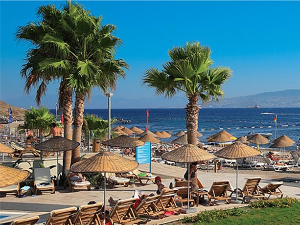 Imagen general del Hotel Armonia Holiday Village And Spa, Akyarlar. Foto 4