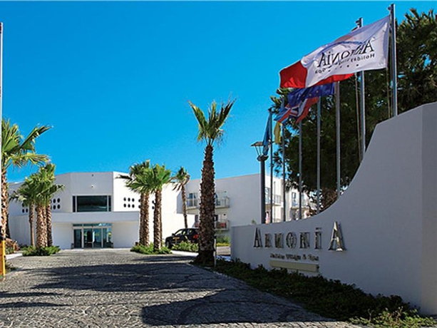 Imagen general del Hotel Armonia Holiday Village And Spa, Akyarlar. Foto 13