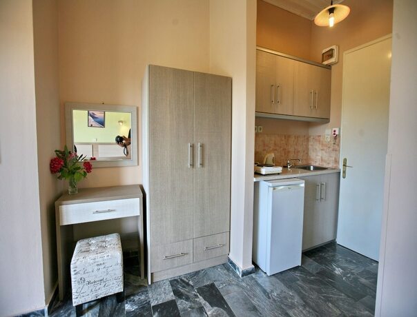 Imagen de la habitación del Hotel Armonia Studios. Foto 17