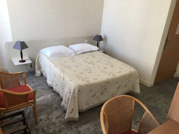 Imagen de la habitación del Hotel Armoricaine. Foto 7