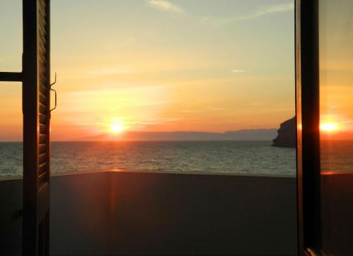 Imagen general del Hotel Armyra. Foto 1
