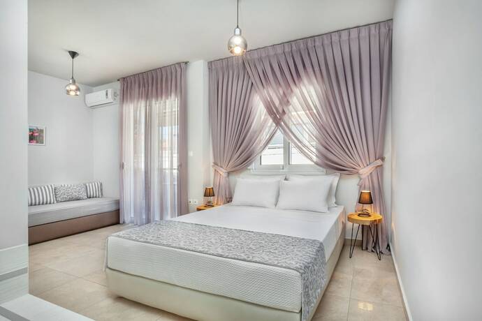 Imagen de la habitación del Hotel Armyra Studios. Foto 11