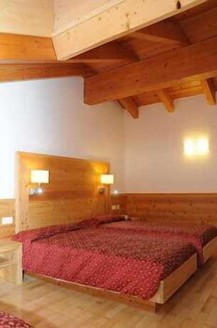 Imagen de la habitación del Hotel Arnica. Foto 7