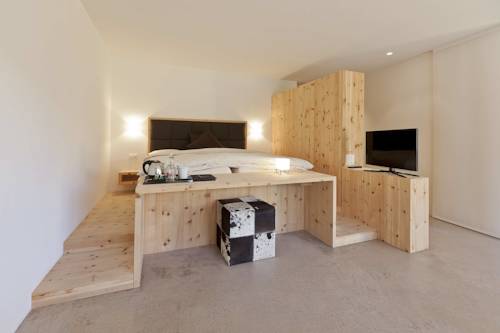 Imagen de la habitación del Hotel Arnica Scuol - Adults Only. Foto 13