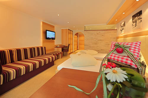 Imagen de la habitación del Hotel Arnika, Brand. Foto 13