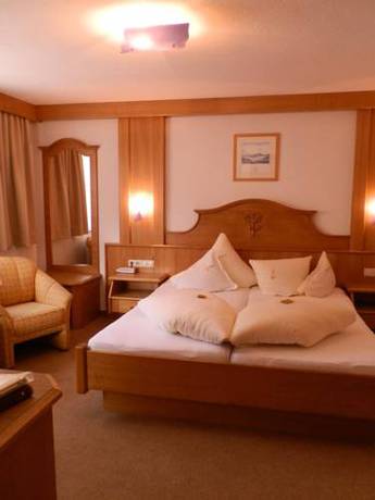Imagen de la habitación del Hotel Arnika, Brand. Foto 16