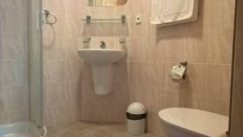 Imagen de la habitación del Hotel Arnika. Foto 6