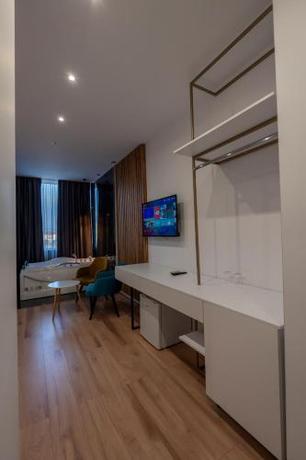 Imagen de la habitación del Hotel Arnil. Foto 18