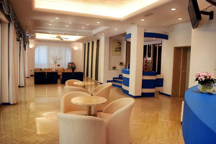 Imagen general del Hotel Arno, Misano Adriatico. Foto 15