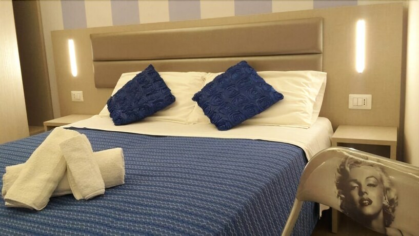 Imagen de la habitación del Hotel Arno, Misano Adriatico. Foto 33