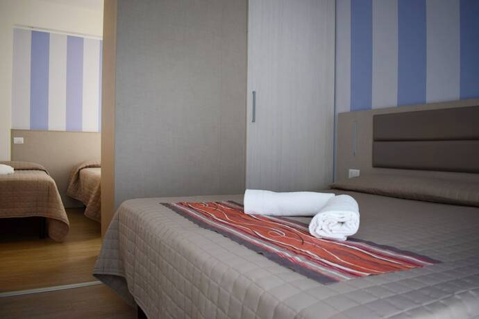 Imagen de la habitación del Hotel Arno, Misano Adriatico. Foto 35