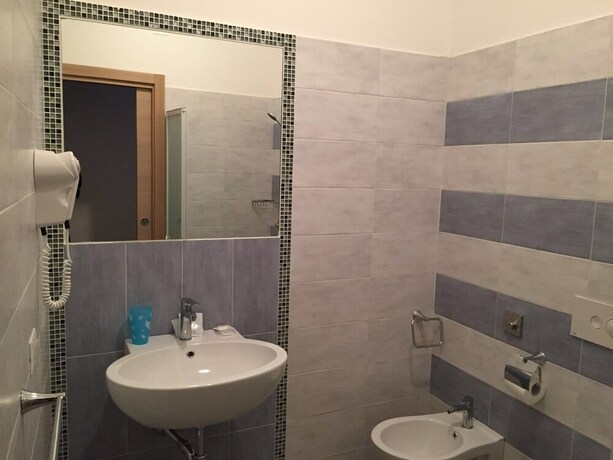 Imagen de la habitación del Hotel Arno, Misano Adriatico. Foto 38