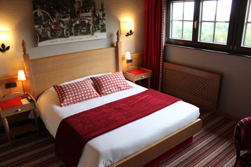 Imagen de la habitación del Hotel Arnold. Foto 11