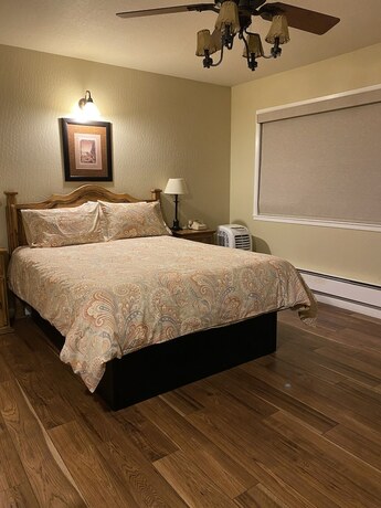 Imagen general del Hotel Arnold Meadowmont Lodge. Foto 2