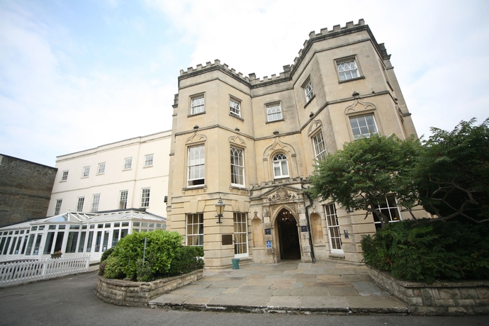 Imagen de los exteriores del Hotel Arnos Manor. Foto 6