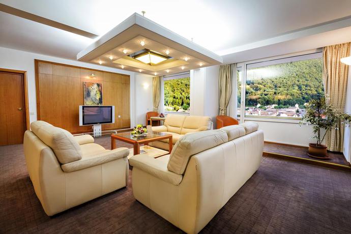 Imagen general del Hotel Aro Palace. Foto 19