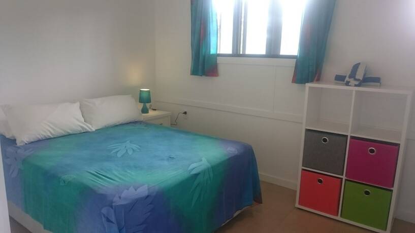 Imagen de la habitación del Hotel Aroa Beachside Inn. Foto 15