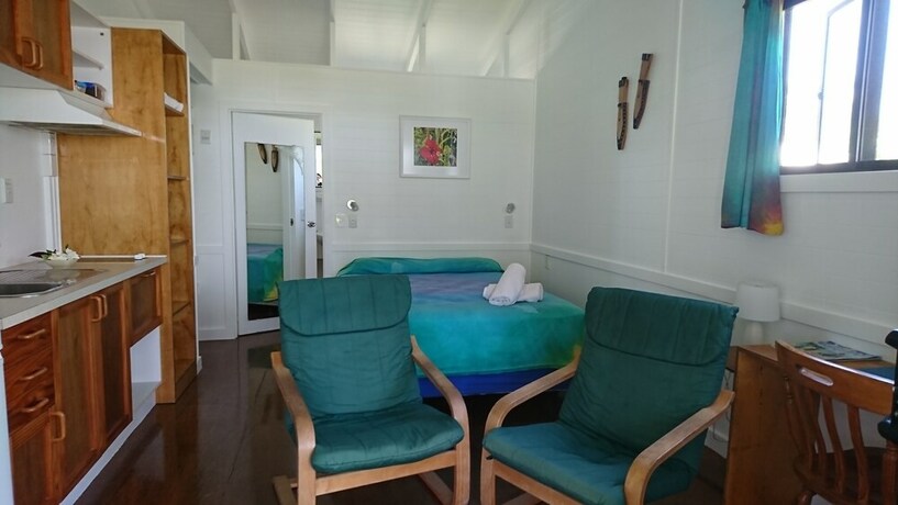 Imagen de la habitación del Hotel Aroa Beachside Inn. Foto 21