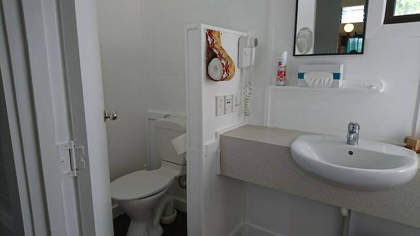 Imagen de la habitación del Hotel Aroa Beachside Inn. Foto 25