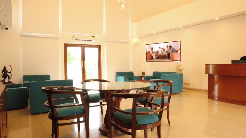 Imagen de los interiores del Hotel Arogyadham Swasthya Kutir. Foto 15
