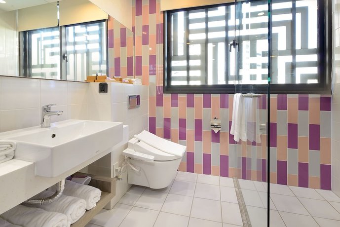 Imagen de la habitación del Hotel Aroma Chew. Foto 4