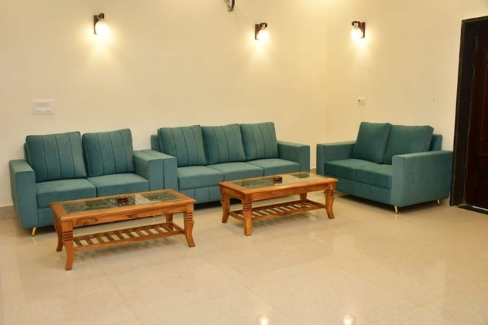 Imagen de la habitación del Hotel Aroma Green Resort. Foto 13