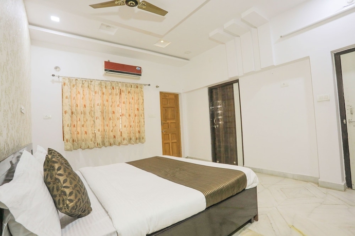 Imagen de la habitación del Hotel Aroma Home Stay. Foto 4