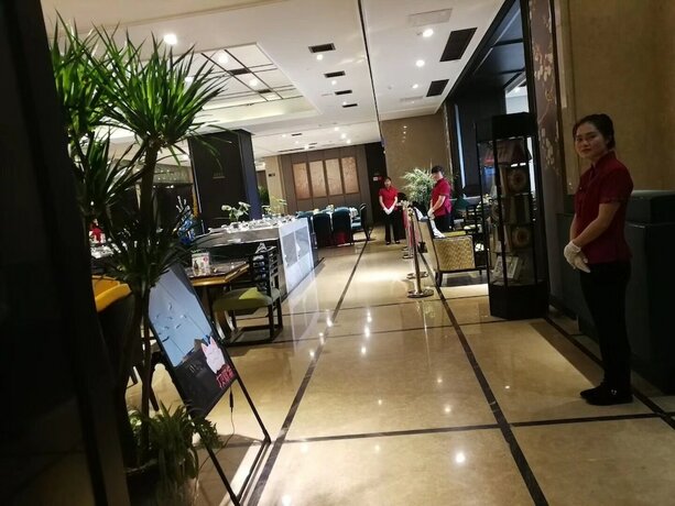 Imagen del bar/restaurante del Hotel Aroma Hotel. Foto 6