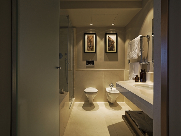 Imagen de la habitación del Hotel A.roma Lifestyle. Foto 7