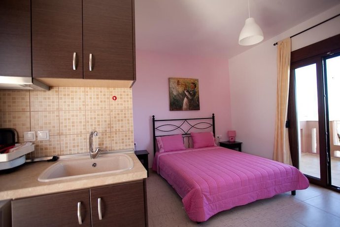 Imagen de la habitación del Hotel Aroma Studios and Apartments. Foto 18
