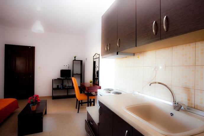 Imagen de la habitación del Hotel Aroma Studios and Apartments. Foto 19