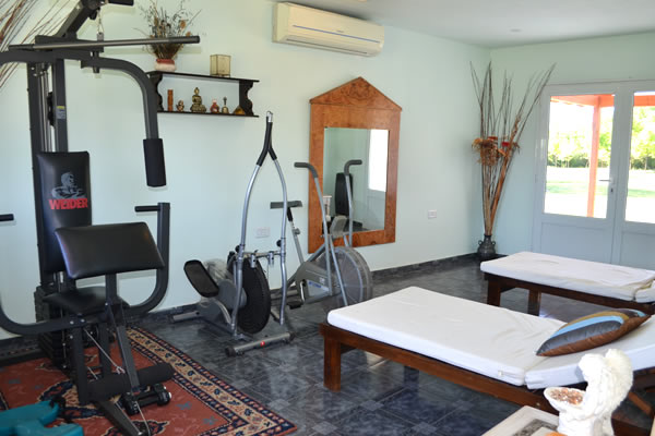 Imagen de los interiores del Hotel Aromas Del Mediterr&aacute;neo. Foto 10