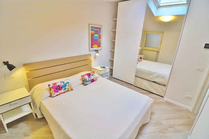 Imagen de la habitación del Hotel Aromi Piccolo. Foto 10